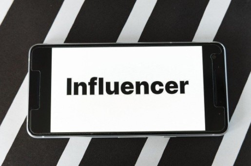 A Guide on how to Hire an Influencer for your Business