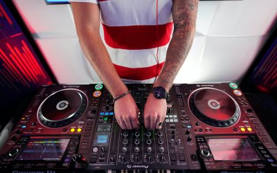 DJs in Heavy Rock Clubs