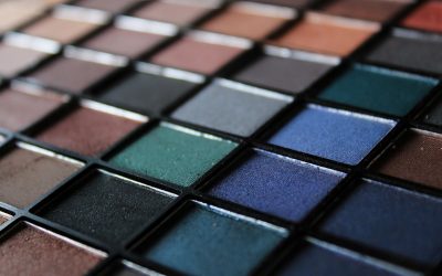 Using Makeup to Achieve a Younger Look