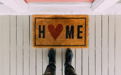 Using Technology to Enhance the Curb Appeal of the Home