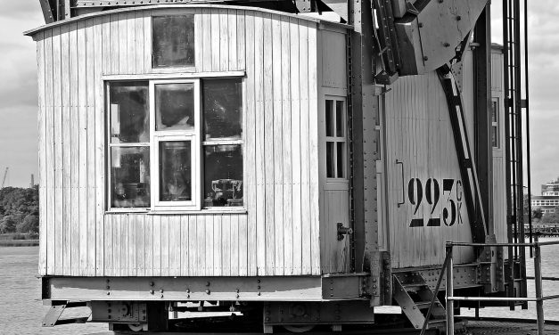 Industries That Require Modular Loading Bays